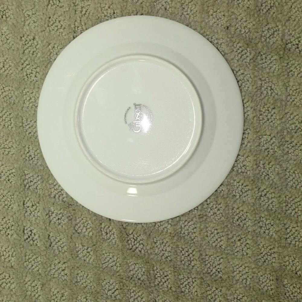 Set of 4  Gibson ~ 7” Salad Plates White Swirl  EUC!